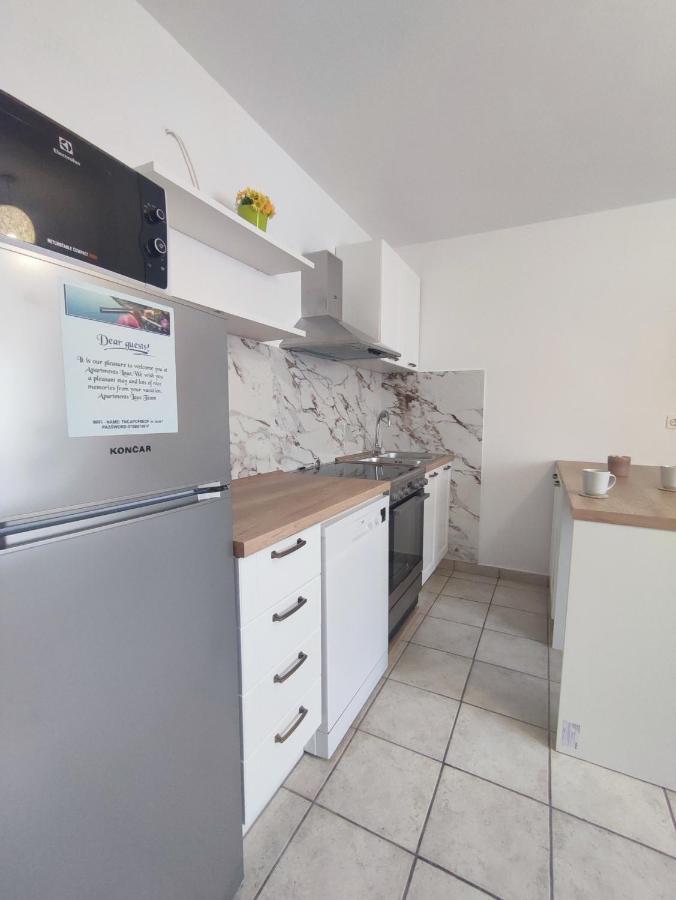 Apartments Laus 자발라티카 외부 사진